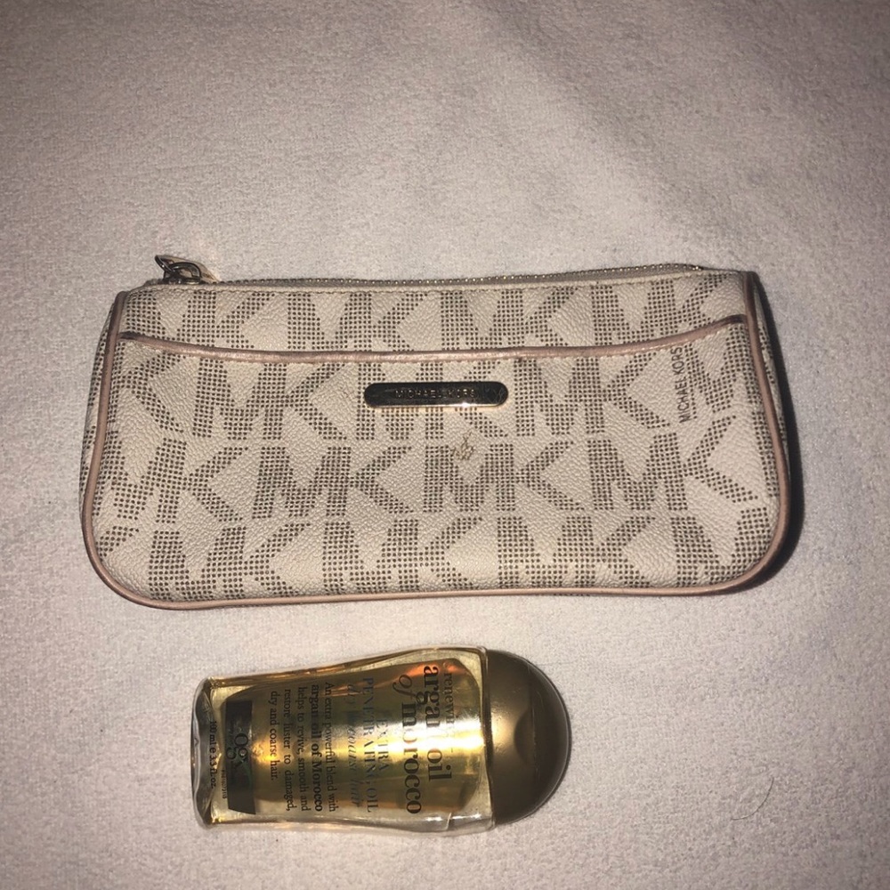 MK Michael Kors Cosmetic Bag